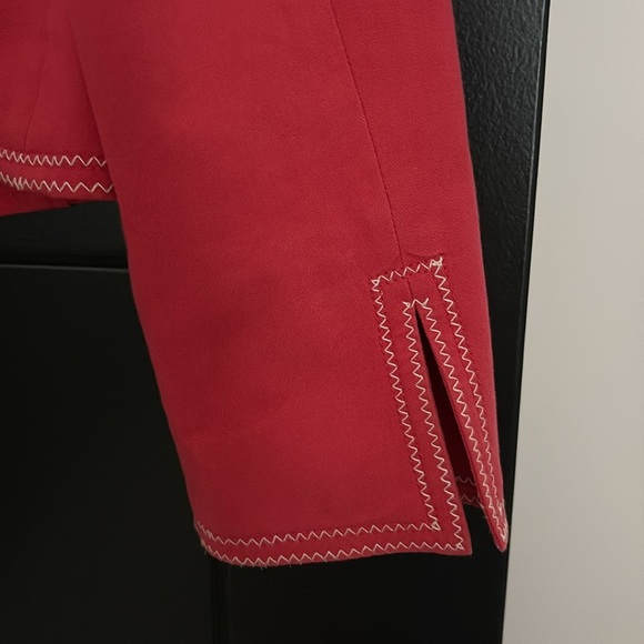 Carlisle Vintage Vibrant Red Blazer w/Front Zipper & Pockets. 98% Cotton. Size 6 - Picture 7 of 13